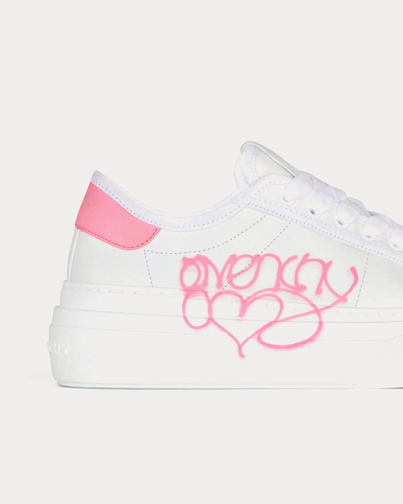 City Platform Leather with Givenchy Love Print White / Pink Low Top Sneakers