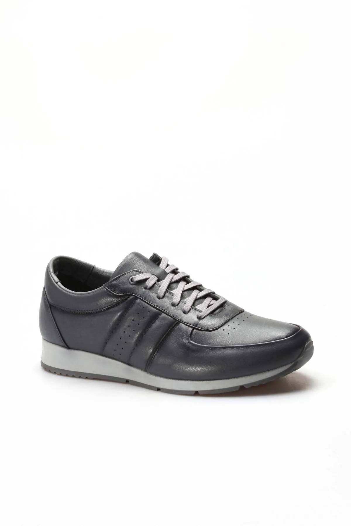 Men's Gray Leather Low-Top Sneakers with Contrast Sole - Wessi