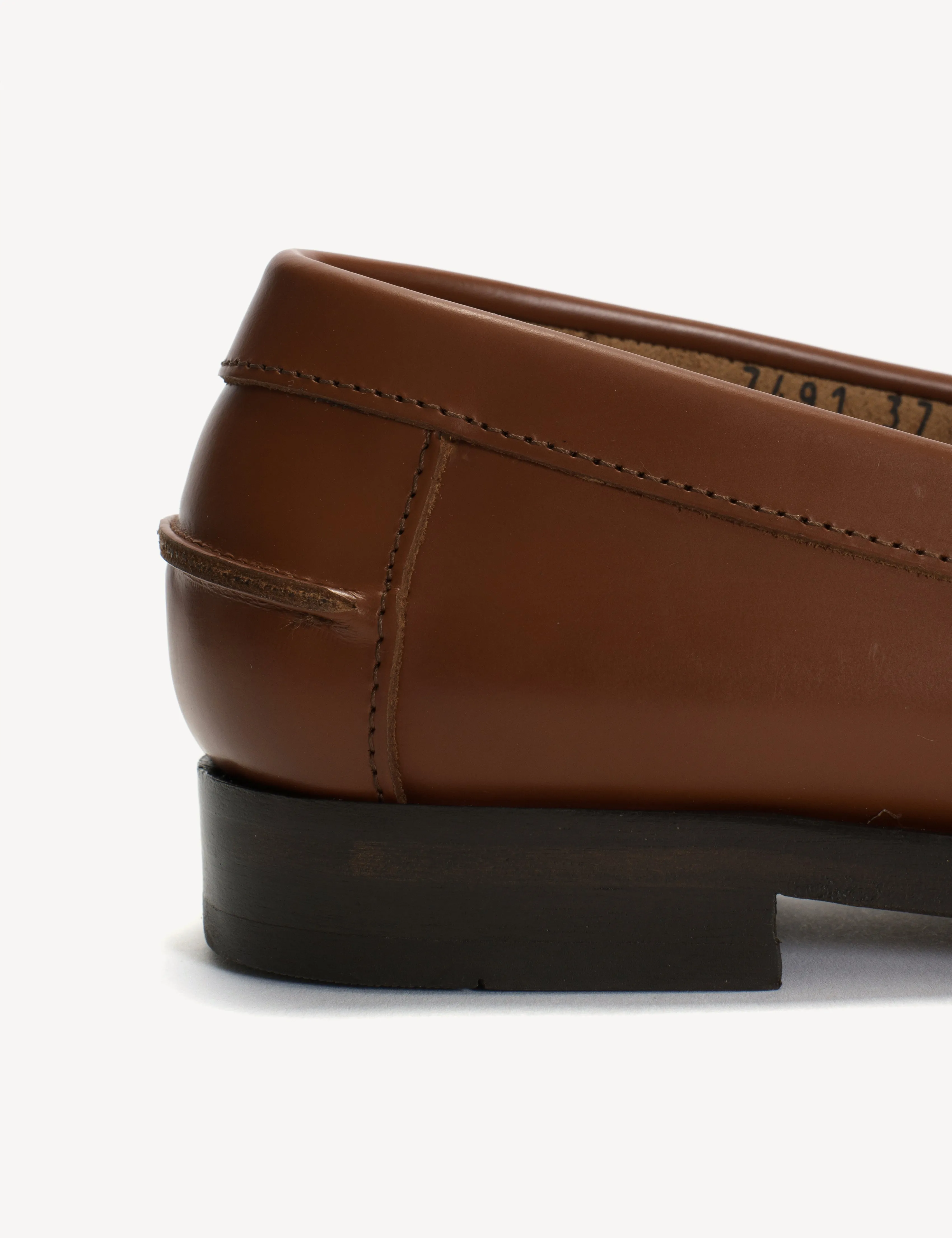 Moccasin Loafer With Fringes & Tassels In Hazelnut Polido Leather