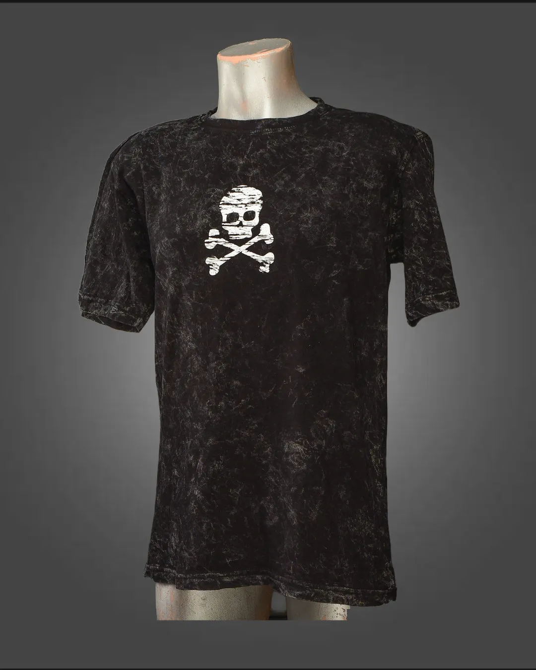 NEW Unisex Mineral Wash Tee