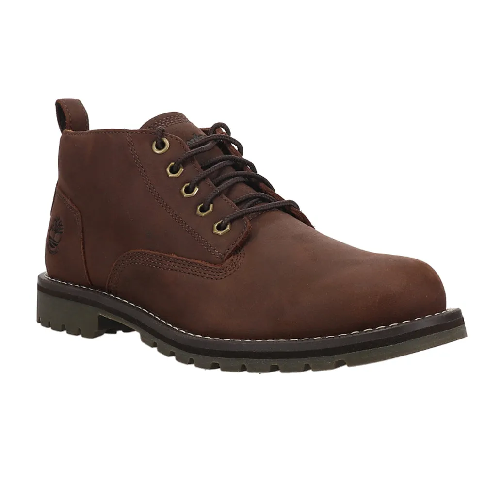 Redwood Falls Mid Round Toe Chukka Boots