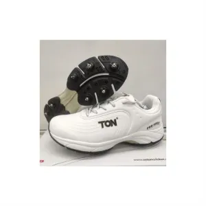 SS Pro 9000 Cricket Shoes