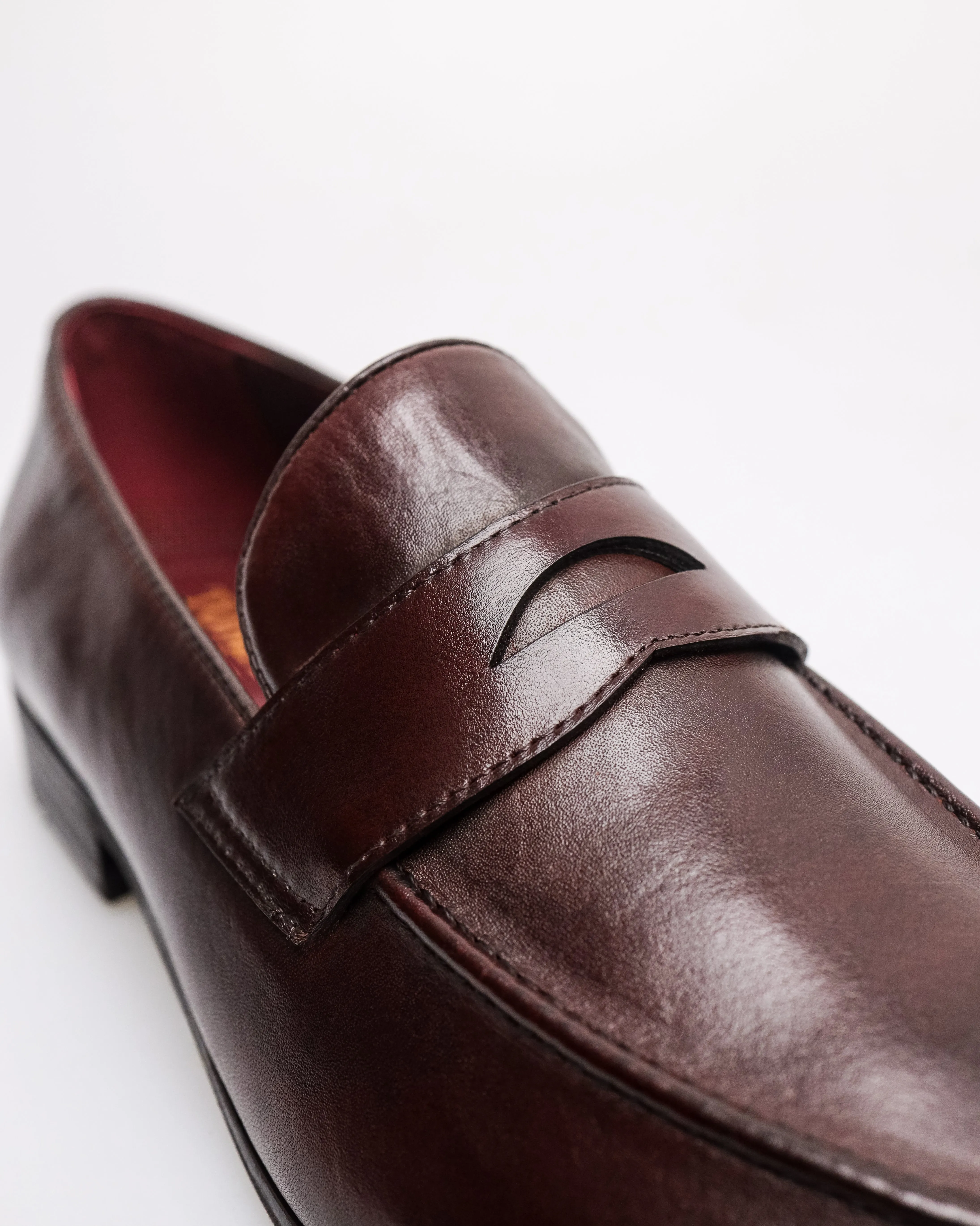 Tomaz HF109 Men's Semicircle Charm Loafers